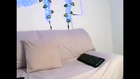 jostin_dark02 online show from 02/26/25, 06:54