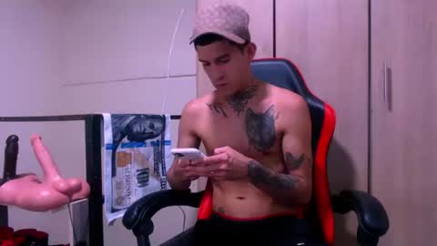 Snapshot of josue_linares chatting on 04/02/26, 06:00 josue_linares online show from 04/02/26, 06:00