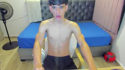 Snapshot of josy_11 chatting on 03/25/26, 12:27 josy online show from 03/25/26, 12:27