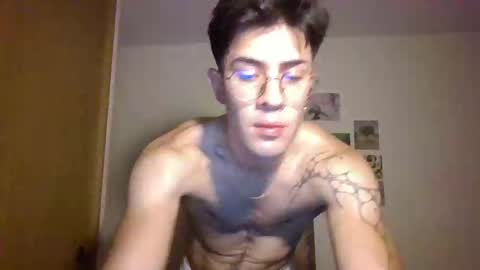 jotarojas1 online show from 01/10/25, 04:54