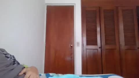 Snapshot of jovenvergonguapo09 chatting on 01/20/25, 12:49 Van Helsing online show from 01/20/25, 12:49