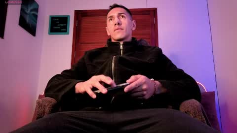  JOYLOPEZFIT online show from 04/14/26, 11:49