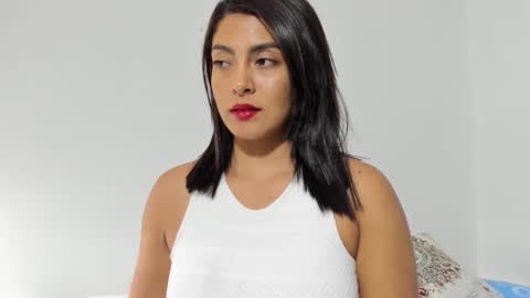 Snapshot of joyaoscura55 chatting on 01/24/25, 08:54 sofiaparker8 online show from 01/24/25, 08:54