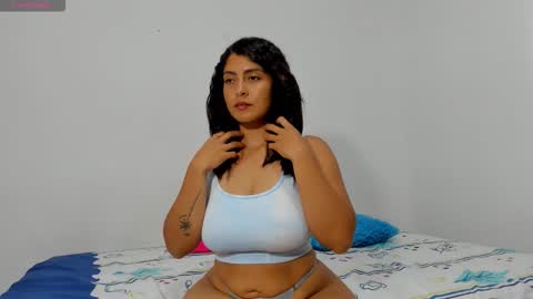 Snapshot of joyaoscura55 chatting on 11/04/25, 11:04 sofiaparker8 online show from 11/04/25, 11:04