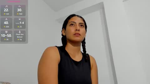 Snapshot of joyaoscura55 chatting on 12/16/25, 08:47 sofiaparker8 online show from 12/16/25, 08:47