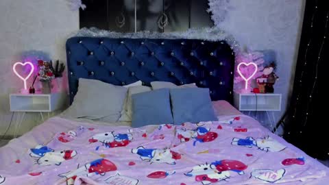 Snapshot of joybarker chatting on 01/03/25, 10:19 Joy Barker online show from 01/03/25, 10:19