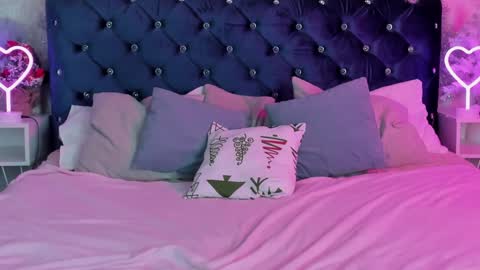 Snapshot of joybarker chatting on 01/24/25, 07:28 Joy Barker online show from 01/24/25, 07:28