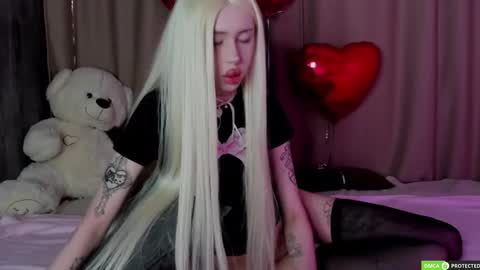 Snapshot of joybarker chatting on 02/25/25, 03:52 Joy Barker online show from 02/25/25, 03:52