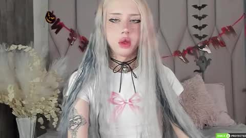 Snapshot of joybarker chatting on 10/14/25, 01:45 Joy Barker online show from 10/14/25, 01:45