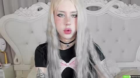 Snapshot of joybarker chatting on 11/02/25, 01:24 Joy Barker online show from 11/02/25, 01:24