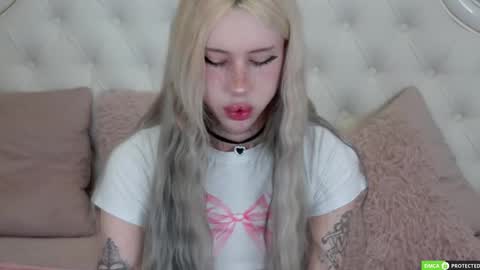 Snapshot of joybarker chatting on 11/06/25, 09:21 Joy Barker online show from 11/06/25, 09:21