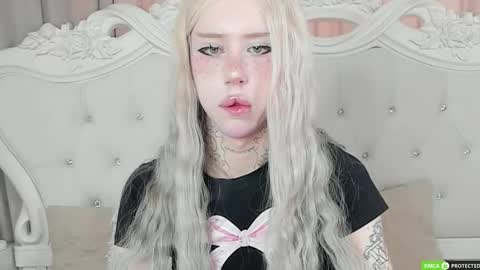 Snapshot of joybarker chatting on 11/11/25, 08:36 Joy Barker online show from 11/11/25, 08:36