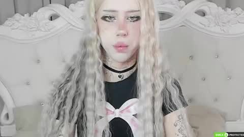 Snapshot of joybarker chatting on 11/21/25, 03:27 Joy Barker online show from 11/21/25, 03:27