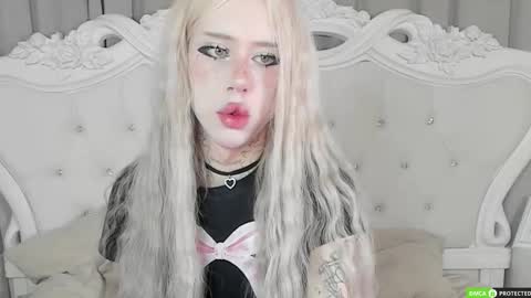 Snapshot of joybarker chatting on 11/22/25, 03:16 Joy Barker online show from 11/22/25, 03:16