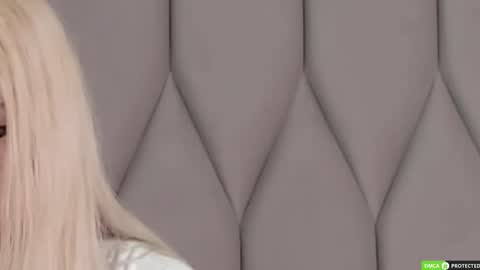 Snapshot of joybarker chatting on 11/27/25, 03:41 Joy Barker online show from 11/27/25, 03:41