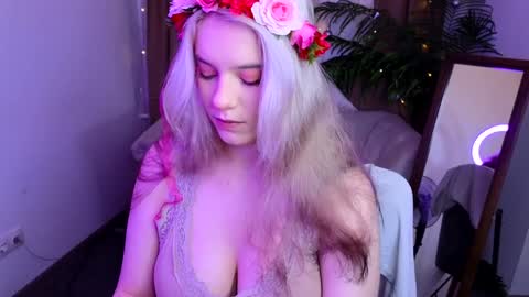 Joyce online show from 01/11/25, 01:22