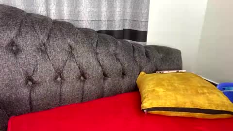 Snapshot of joyslim1 chatting on 03/20/26, 04:17 Butterflyass online show from 03/20/26, 04:17