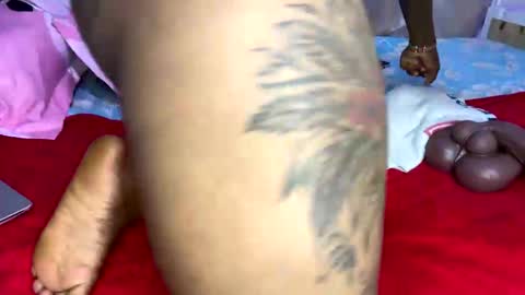 Butterflyass online show from 05/27/26, 04:48