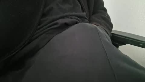 Snapshot of jozefski chatting on 04/02/26, 02:04 Jozefio online show from 04/02/26, 02:04