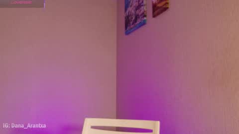 Snapshot of jpeggyc chatting on 11/07/25, 12:43 Danae online show from 11/07/25, 12:43