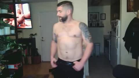 Snapshot of jpep77 chatting on 12/08/24, 04:46 x online show from 12/08/24, 04:46