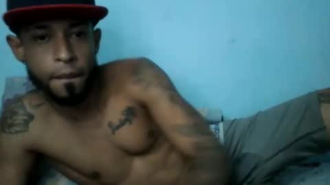 Snapshot of jpineda97 chatting on 03/17/26, 05:00 jpineda97 online show from 03/17/26, 05:00