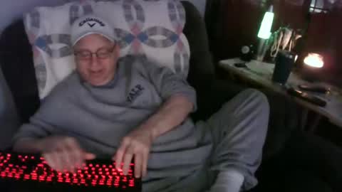 jpmel99 online show from 02/09/25, 11:25