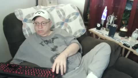 jpmel99 online show from 02/15/25, 11:14