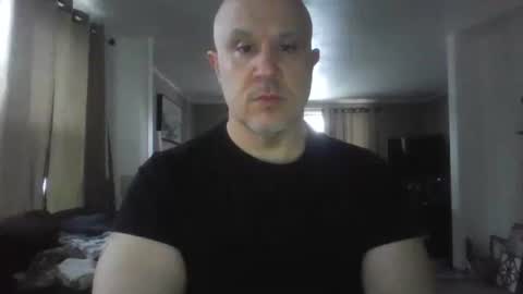 Snapshot of jr1871 chatting on 02/20/26, 01:44 jr1871 online show from 02/20/26, 01:44