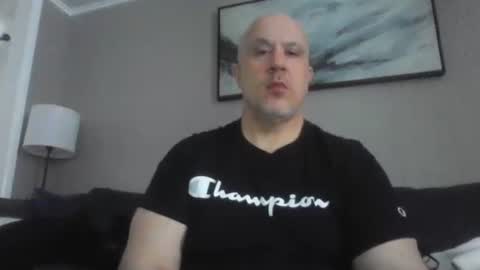 Snapshot of jr1871 chatting on 02/21/26, 02:07 jr1871 online show from 02/21/26, 02:07