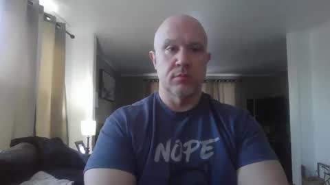 Snapshot of jr1871 chatting on 02/27/26, 01:33 jr1871 online show from 02/27/26, 01:33