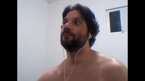 Snapshot of jrcsrodrigo chatting on 04/30/26, 03:02 jrcsrodrigo online show from 04/30/26, 03:02