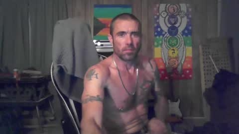 jrizzle1111 online show from 11/18/25, 11:37