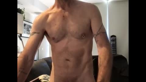 jrocket2 online show from 10/10/25, 01:04