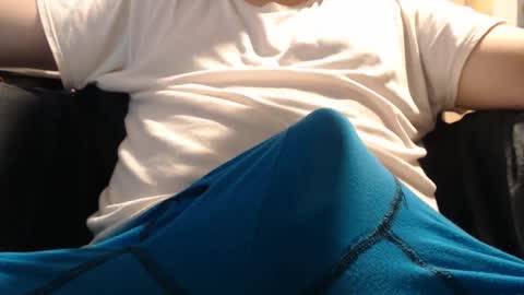 Snapshot of jromes42 chatting on 09/24/25, 01:47 jromes42 online show from 09/24/25, 01:47