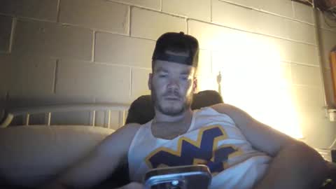 Snapshot of jryan90 chatting on 04/05/26, 01:25 Jim online show from 04/05/26, 01:25