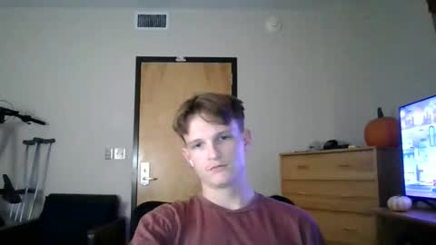 Snapshot of js66758 chatting on 11/04/25, 03:38 jssssss online show from 11/04/25, 03:38