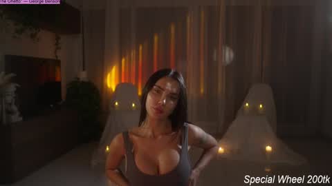 Snapshot of jseductiveart chatting on 11/21/25, 07:12 Jennifer Diaz online show from 11/21/25, 07:12