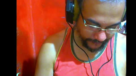 Snapshot of jshepeherdd chatting on 04/24/26, 06:32 jshepeherdd online show from 04/24/26, 06:32