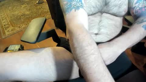 jsimon04 online show from 04/04/26, 04:04