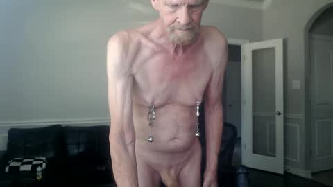 jtull52 online show from 09/23/25, 05:27