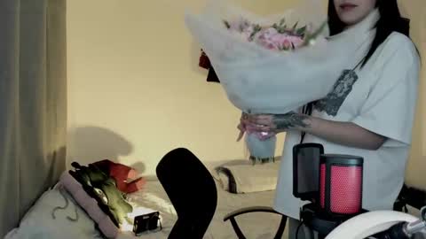 Ju Kyung online show from 09/17/25, 12:34