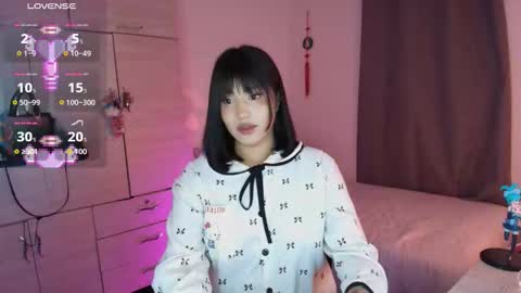 Snapshot of ju_kyung chatting on 03/18/26, 12:25 Ju Kyung online show from 03/18/26, 12:25