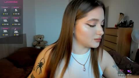 Julia and Julia online show from 03/12/25, 02:23