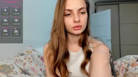 Julia and Julia online show from 11/28/25, 06:27