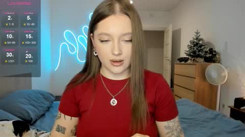 Snapshot of ju_lii chatting on 01/15/26, 01:48 Julia and Julia online show from 01/15/26, 01:48