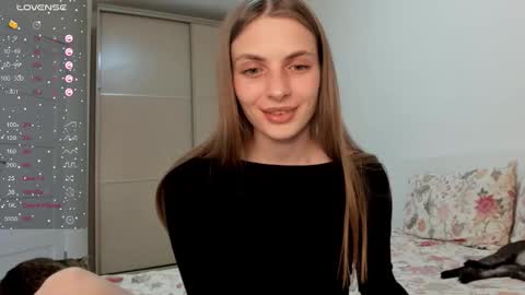 Snapshot of ju_lii chatting on 02/07/26, 08:12 Julia and Julia online show from 02/07/26, 08:12