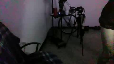 Snapshot of juan235665 chatting on 04/09/26, 02:22 juan235665 online show from 04/09/26, 02:22