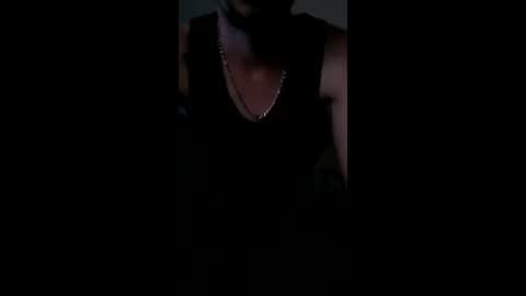 Snapshot of juan235665 chatting on 04/12/26, 03:11 juan235665 online show from 04/12/26, 03:11