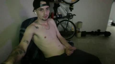 Snapshot of juan235665 chatting on 04/12/26, 10:37 juan235665 online show from 04/12/26, 10:37